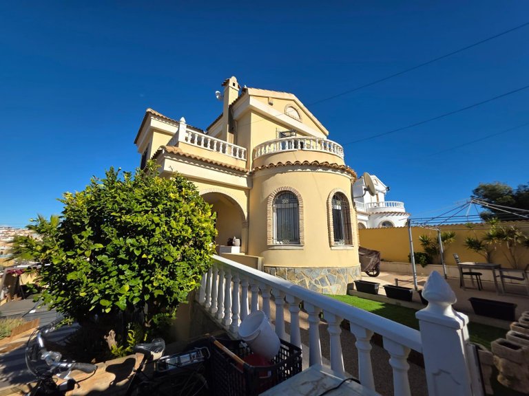Villa for Sale in Costa Blanca Orihuela Costa, Alicante 7