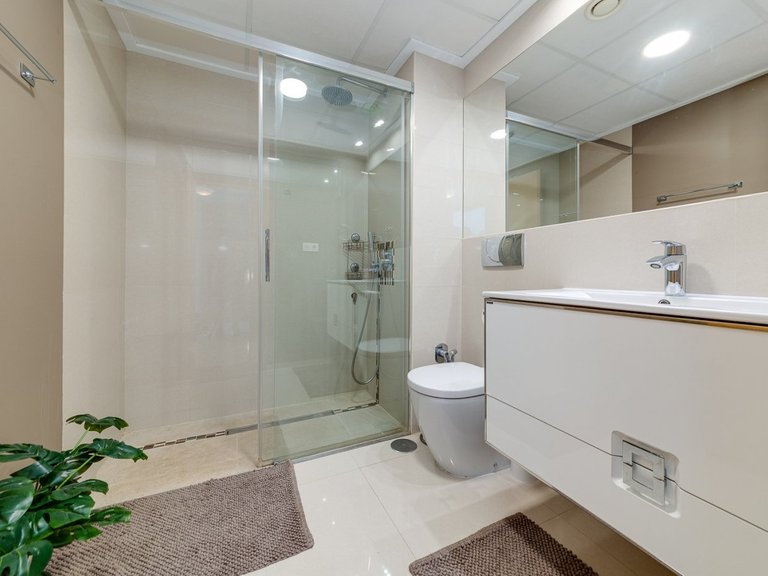 Town House for Sale in Costa Blanca Torrevieja, Alicante 19