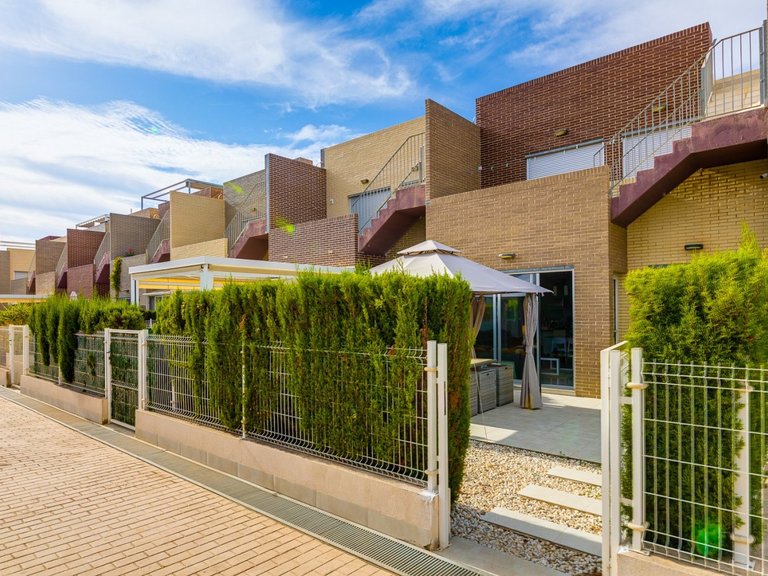 Town House for Sale in Costa Blanca Torrevieja, Alicante 2