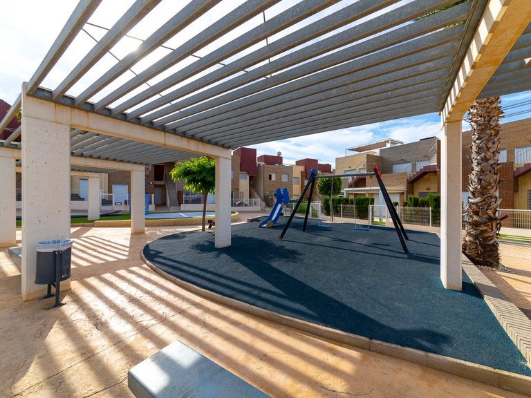 Town House for Sale in Costa Blanca Torrevieja, Alicante 38