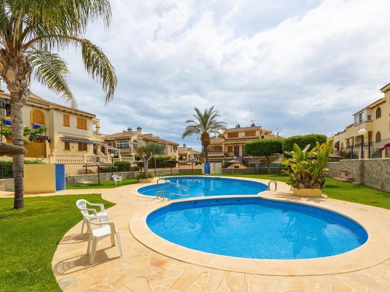 Villa for Sale in Torrevieja, Alicante 19
