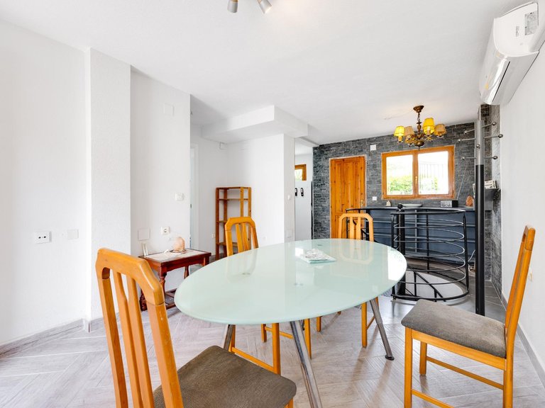Villa for Sale in Torrevieja, Alicante 5