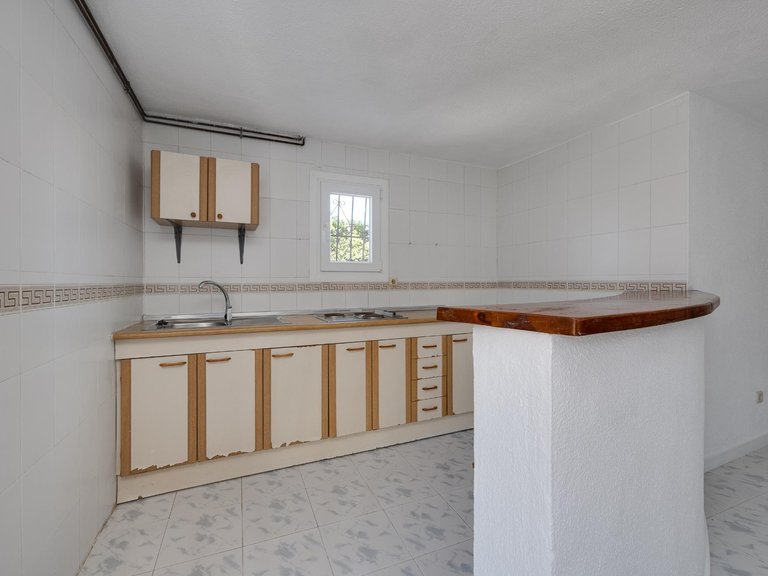 Villa for Sale in Costa Blanca Torrevieja, Alicante 17