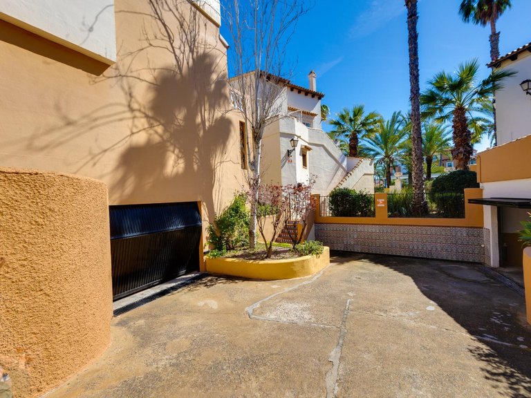 Apartment for Sale in Costa Blanca Torrevieja, Alicante 27