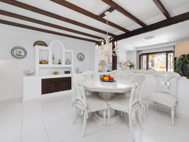 Apartment for Sale in Costa Blanca Torrevieja, Alicante 8