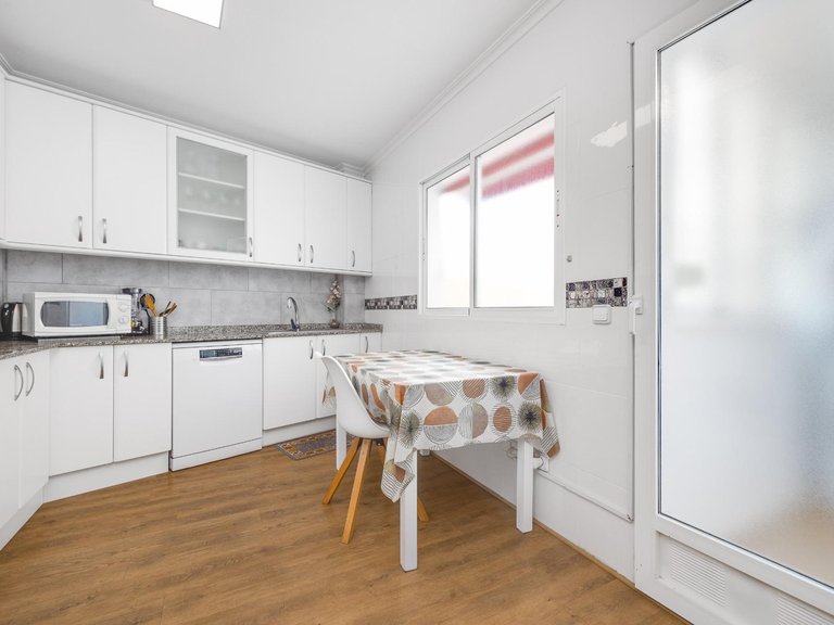 Apartment for Sale in Torrevieja, Alicante 11