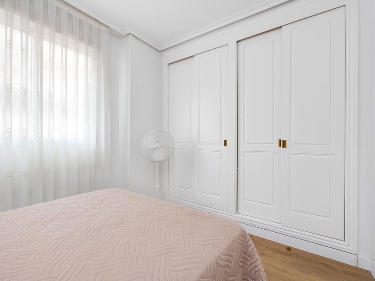 Apartment for Sale in Torrevieja, Alicante 14