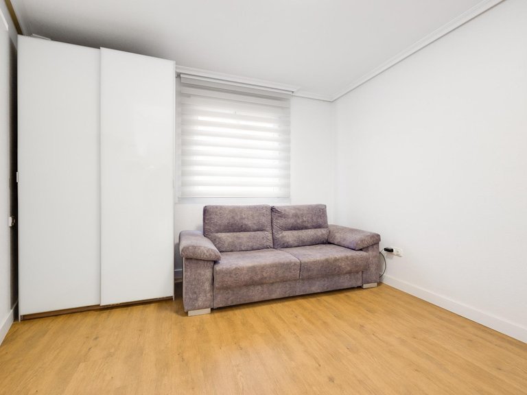 Apartment for Sale in Torrevieja, Alicante 21