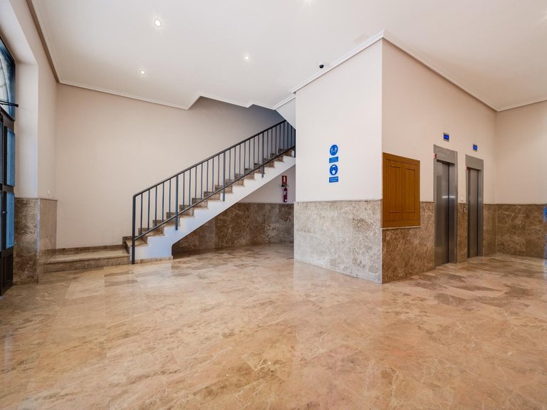 Apartment for Sale in Torrevieja, Alicante 25