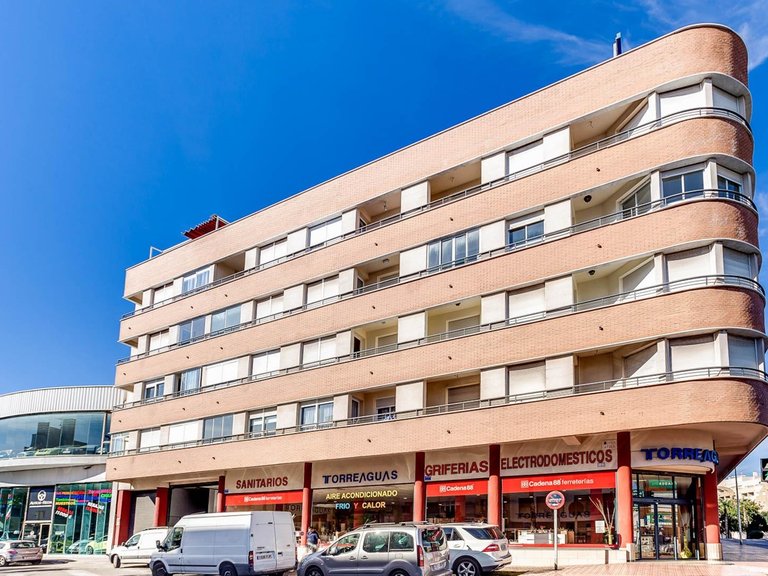 Apartment for Sale in Torrevieja, Alicante 28