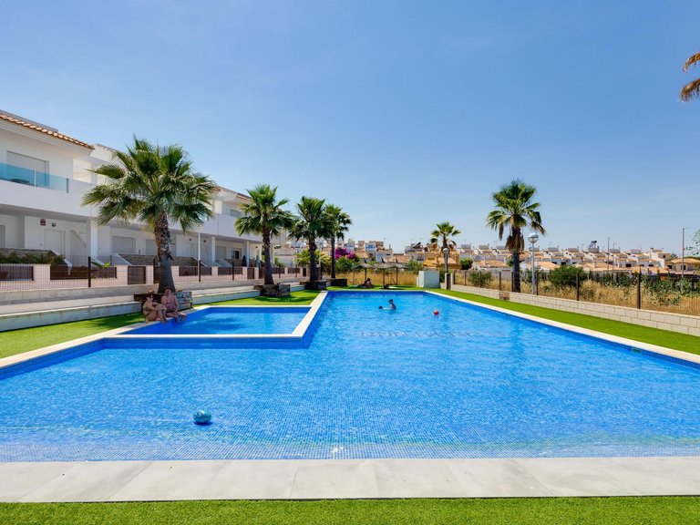 Town House for Sale in Costa Blanca Torrevieja, Alicante 2