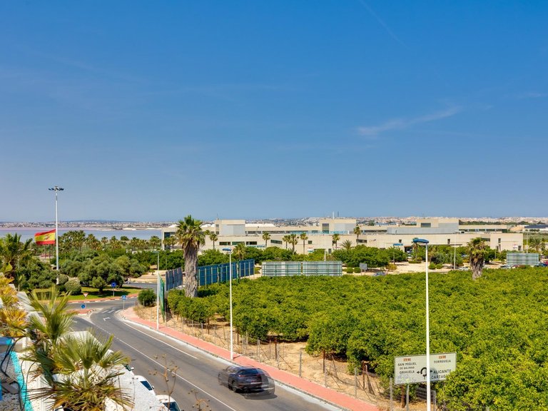 Town House for Sale in Costa Blanca Torrevieja, Alicante 37