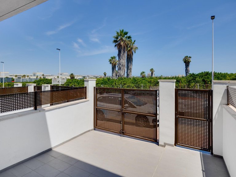 Town House for Sale in Costa Blanca Torrevieja, Alicante 5