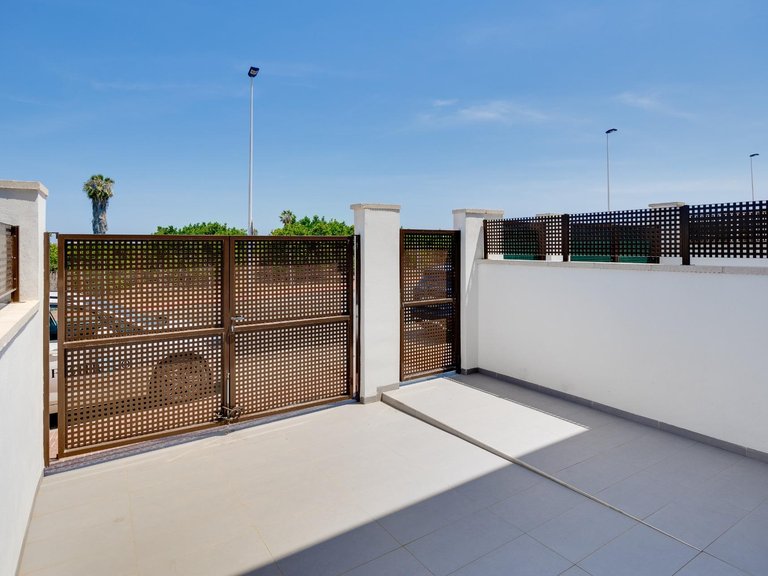 Town House for Sale in Costa Blanca Torrevieja, Alicante 6