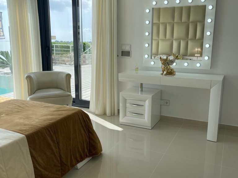 Villa for Sale in Inland San Miguel De Salinas, Alicante 14