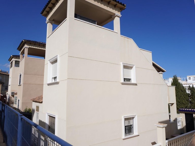 Villa for Sale in Inland San Miguel De Salinas, Alicante 2