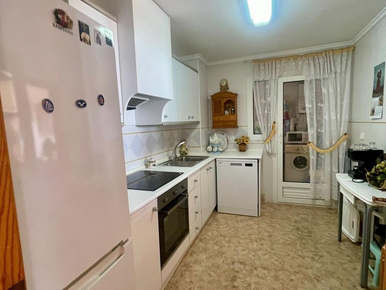 Apartment for Sale in Costa Blanca Torrevieja, Alicante 20