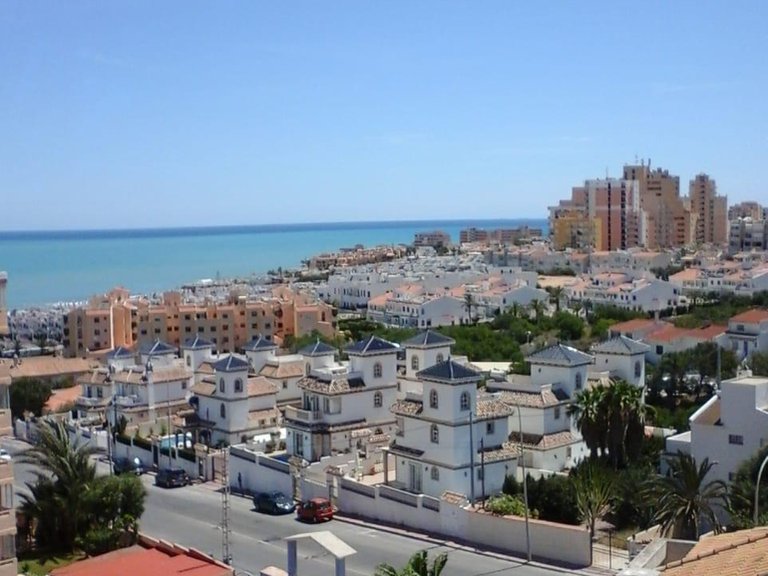 Penthouse for Sale in Costa Blanca Torrevieja, Alicante 4