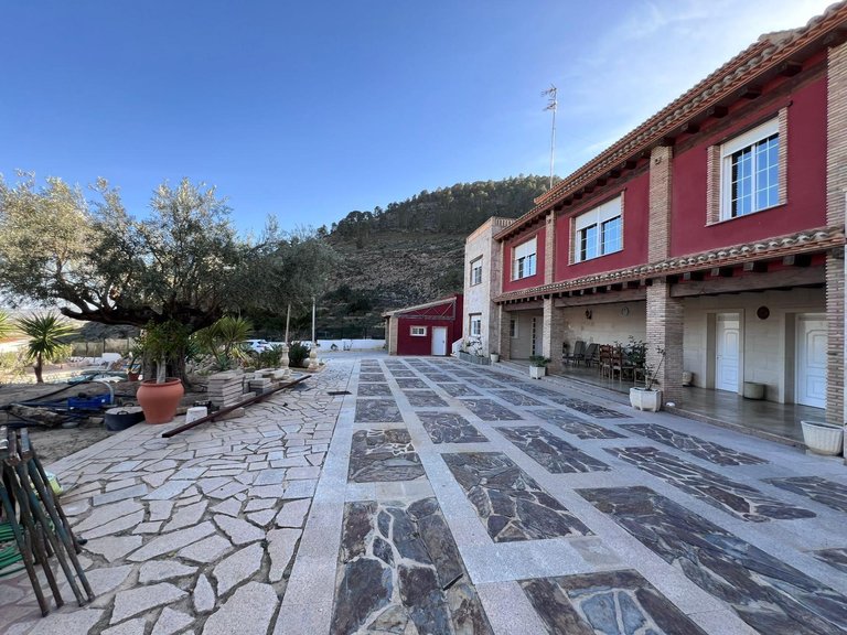 Villa for Sale in Inland Orihuela, Alicante 9