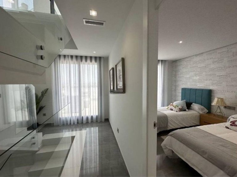 Villa for Sale in Costa Blanca Torrevieja, Alicante 11