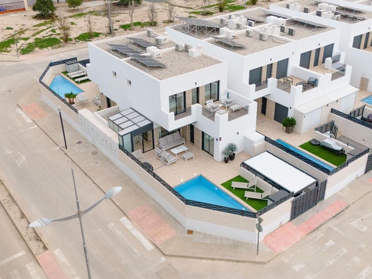 Villa for Sale in Dolores, Alicante 2