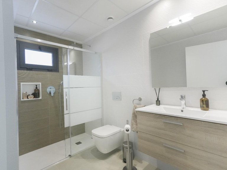 Villa for Sale in Dolores, Alicante 20