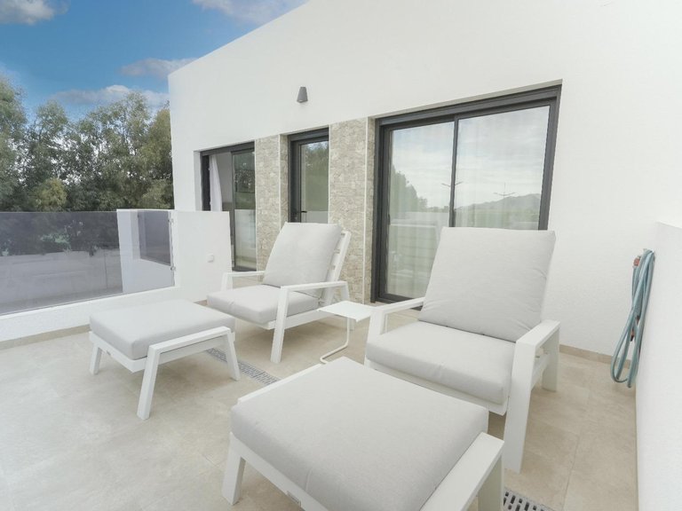 Villa for Sale in Dolores, Alicante 32