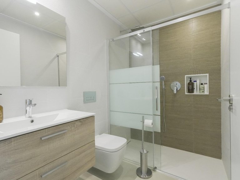 Villa for Sale in Dolores, Alicante 6