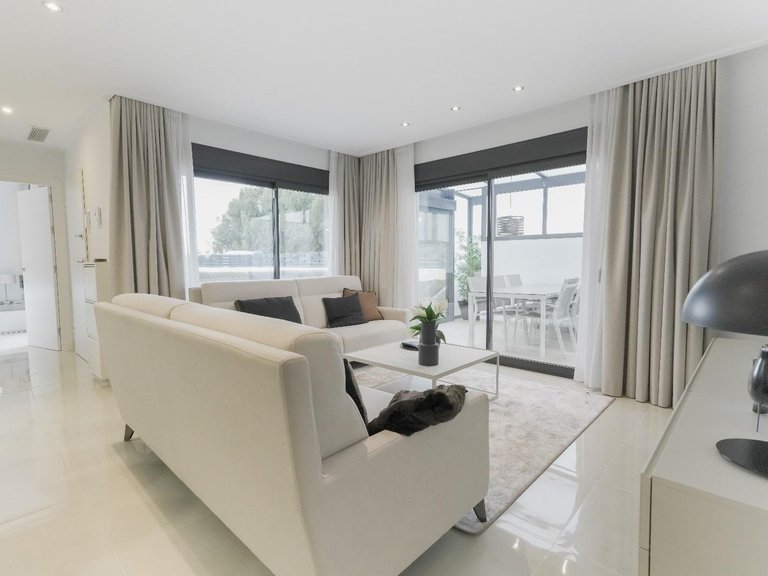 Villa for Sale in Dolores, Alicante 8