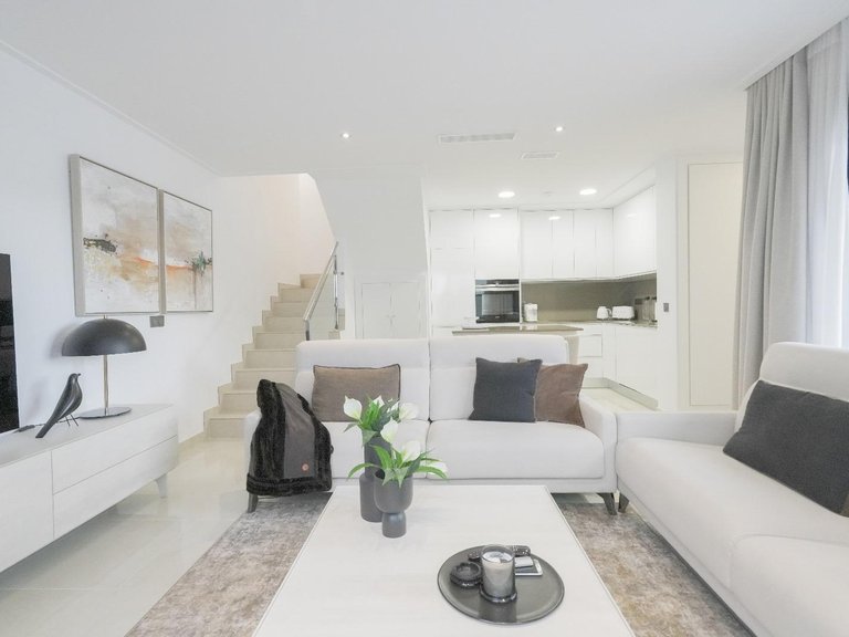 Villa for Sale in Dolores, Alicante 9