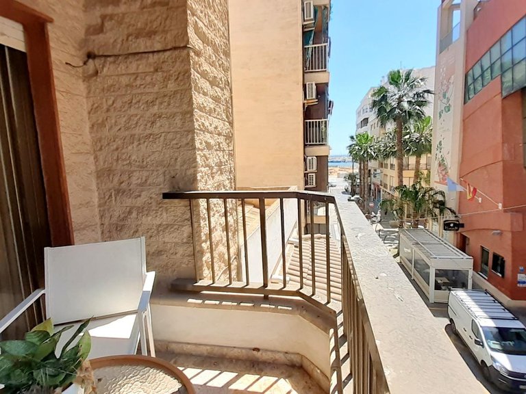 Apartment for Sale in Costa Blanca Torrevieja, Alicante 2