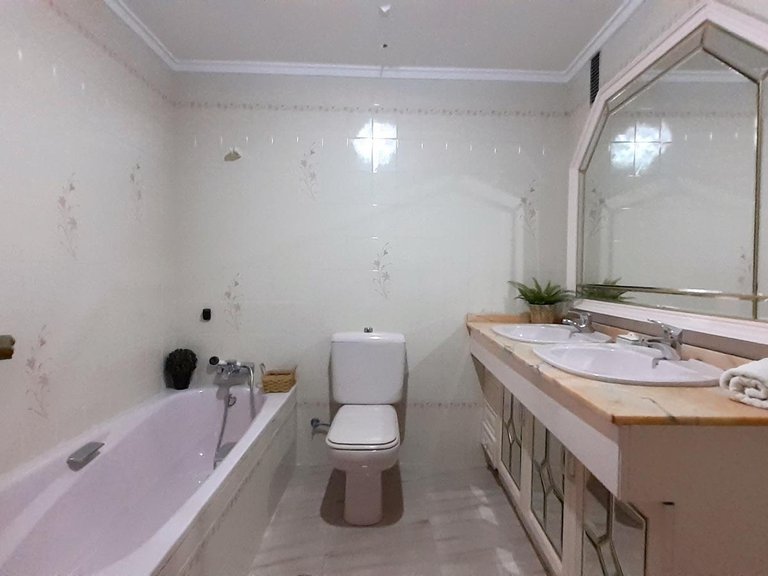 Apartment for Sale in Costa Blanca Torrevieja, Alicante 41