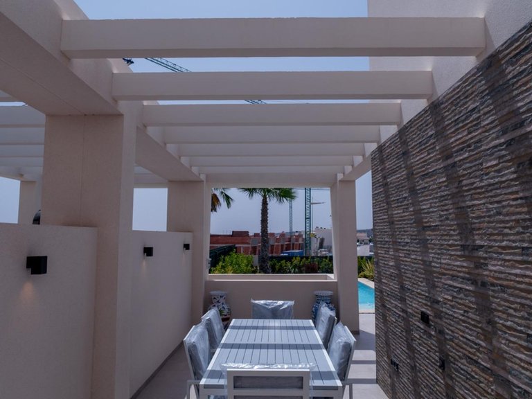 Villa for Sale in Inland Algorfa, Alicante 4