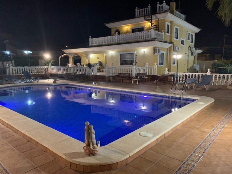 Villa for Sale in Costa Blanca Torrevieja, Alicante 1