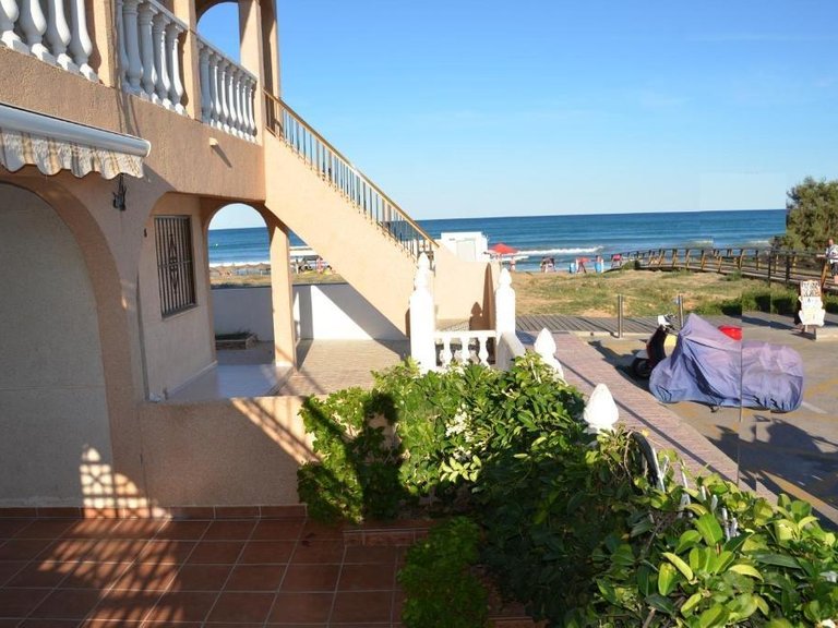 Villa for Sale in Costa Blanca Torrevieja, Alicante 3