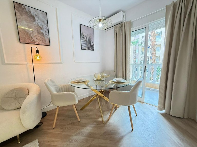 Apartment for Sale in Torrevieja, Alicante 12