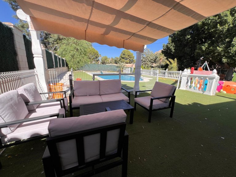 Villa for Sale in Inland Callosa De Segura, Alicante 11