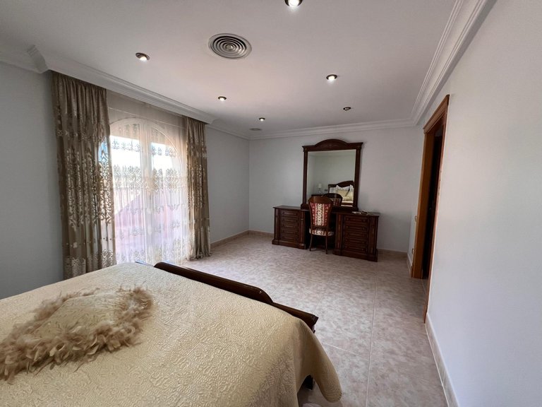 Villa for Sale in Inland Callosa De Segura, Alicante 19