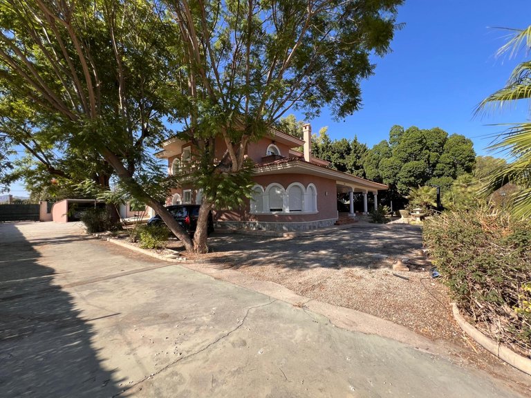 Villa for Sale in Inland Callosa De Segura, Alicante 2