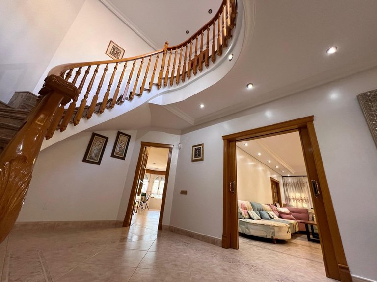 Villa for Sale in Inland Callosa De Segura, Alicante 32