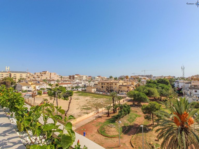 Penthouse for Sale in Torrevieja, Alicante 6