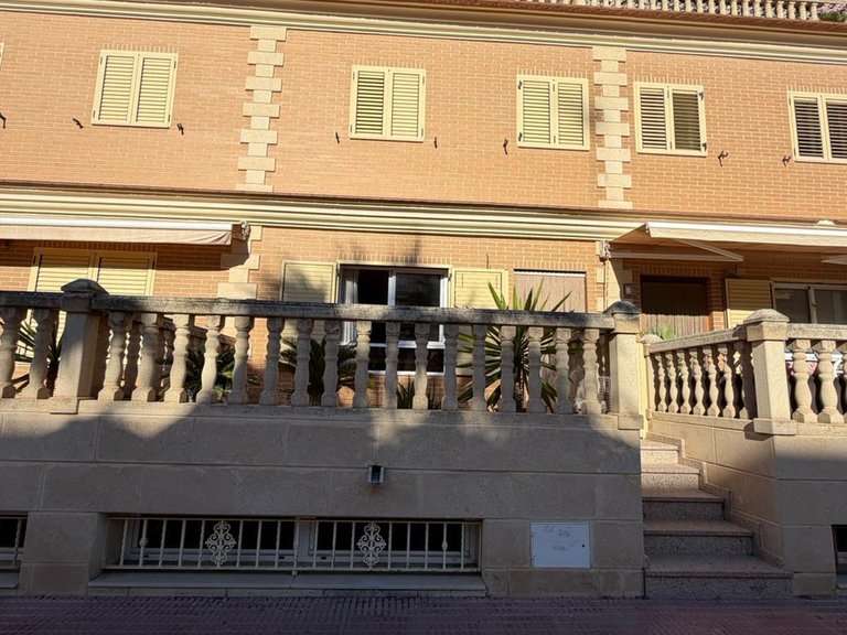 Town House for Sale in Costa Blanca Guardamar Del Segura, Alicante 2