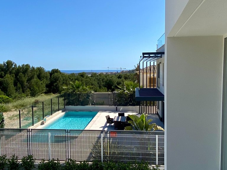 Villa for Sale in Sierra Cortina Finestrat, Alicante 37