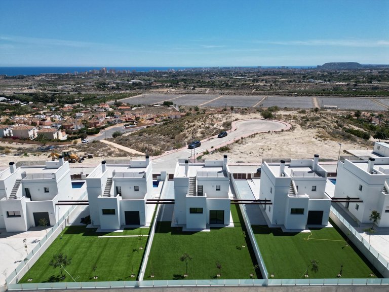 Villa for Sale in Muchamiel, Alicante 24