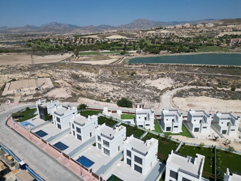 Villa for Sale in Muchamiel, Alicante 31