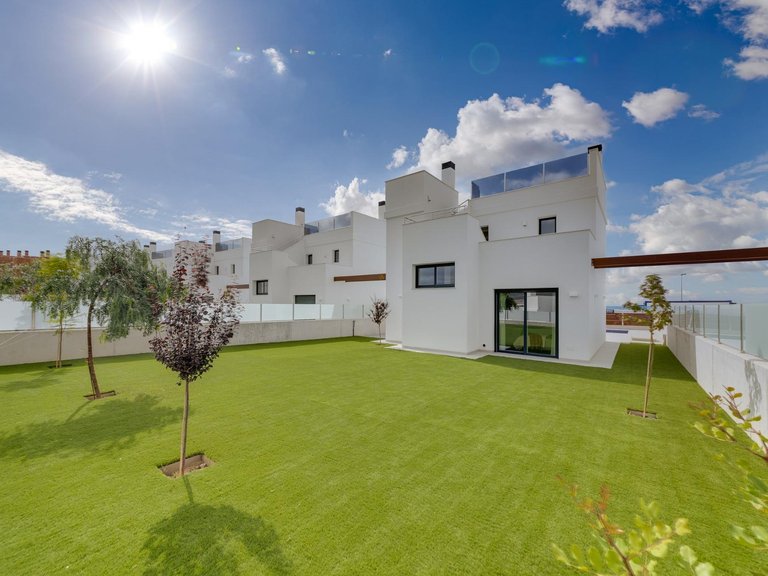 Villa for Sale in Muchamiel, Alicante 6