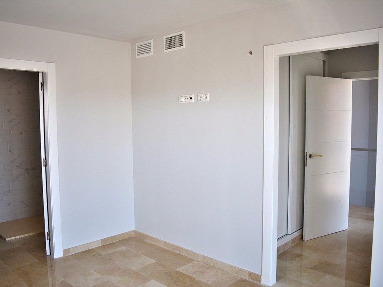 Villa for Sale in Finestrat, Alicante 27