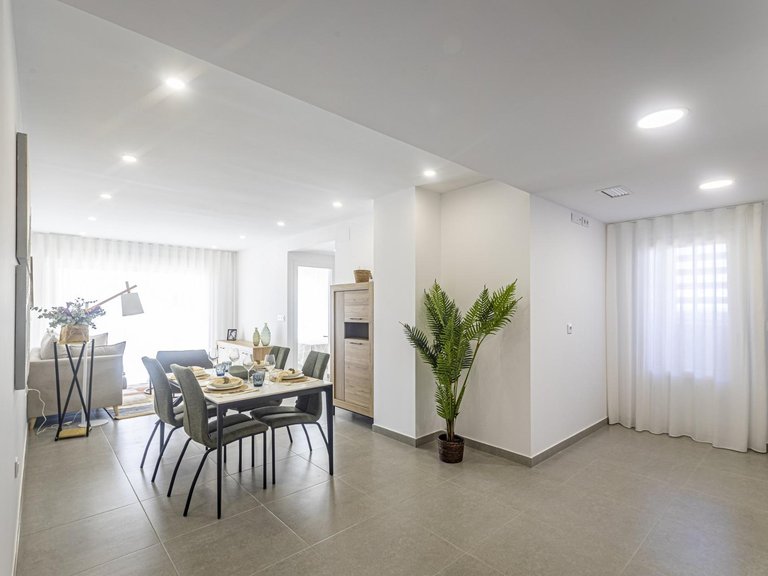 Apartment for Sale in La Manga Del Mar Menor, Murcia 10
