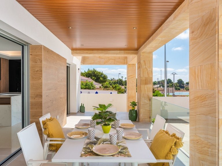 Villa for Sale in Doña Pepa, Rojales, Alicante 10
