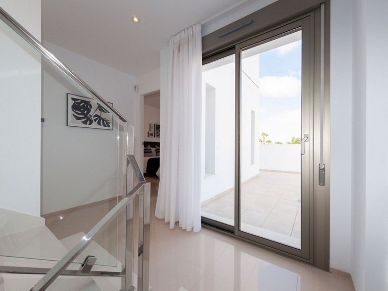 Villa for Sale in Los Alcazares, Murcia 7